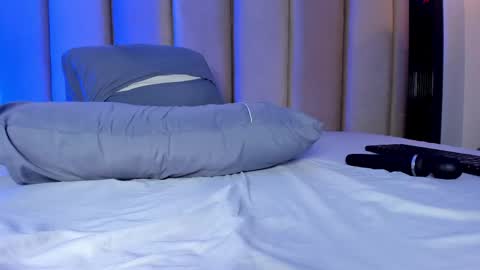 Snapshot of mia_holson chatting on 09-27-25, 03:39 I am Mia online show from 09-27-25, 03:39