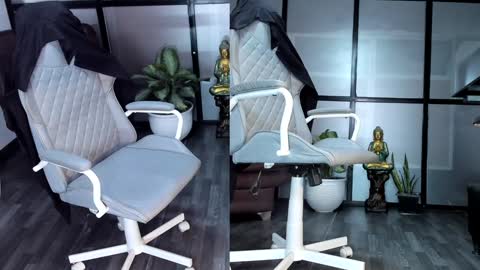 Mia.... Nice to meet you  thumb up me please its important online show from 12-11-24, 02:11