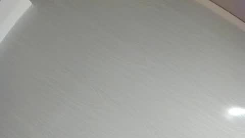 Snapshot of mia_kisses2 chatting on 04-24-26, 03:42 Mia online show from 04-24-26, 03:42