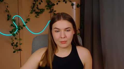 mia_lemm online show from 05-07-26, 06:52