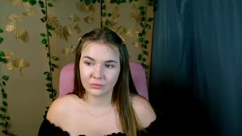 mia_lemm online show from 06-25-26, 07:24