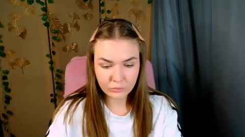 mia_lemm online show from 07-23-26, 07:06