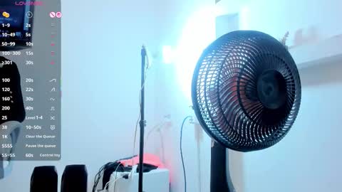 Snapshot of mia_lourence chatting on 10-02-25, 02:24 Mia online show from 10-02-25, 02:24