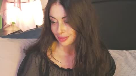Snapshot of mia_lovi chatting on 10-22-25, 08:52 mia_lovi online show from 10-22-25, 08:52