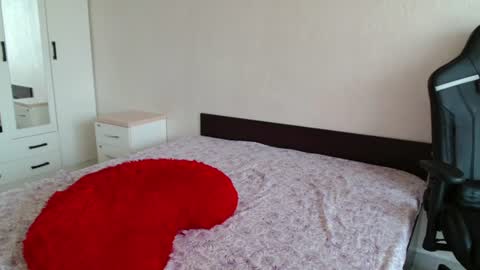 mia_luiza online show from 06-30-26, 12:28