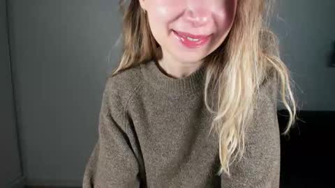 Mia online show from 01-07-26, 07:33