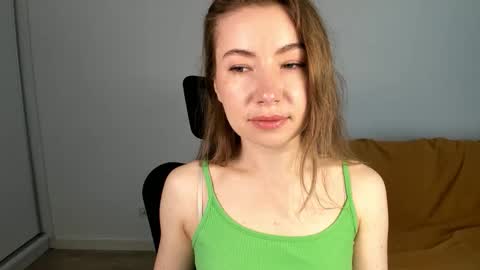 Mia online show from 05-28-26, 06:43