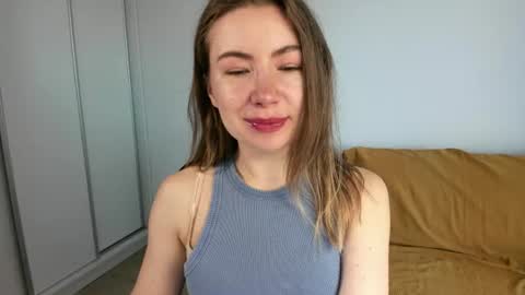 Mia online show from 07-30-26, 06:34