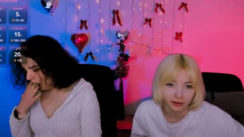 mia_mooon_ online show from 04-28-26, 08:41