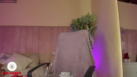 mia_mtnz02 online show from 12-15-25, 02:27