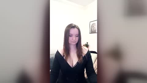 Snapshot of mia_muuur chatting on 07-16-26, 08:20 Mia online show from 07-16-26, 08:20