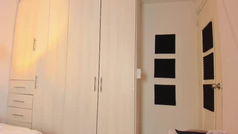 Mia Nevaeh - follow me online show from 03-08-25, 08:46