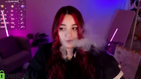 Mia online show from 05-18-26, 04:07