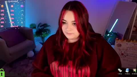 Mia online show from 05-19-26, 01:00