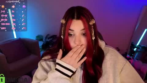 Mia online show from 05-19-26, 02:01