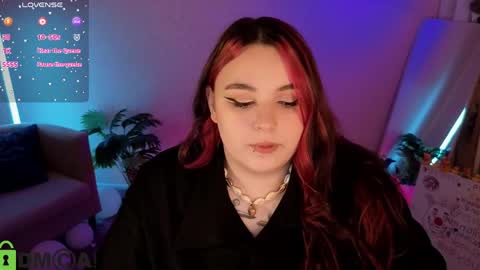 Mia online show from 05-28-26, 01:14