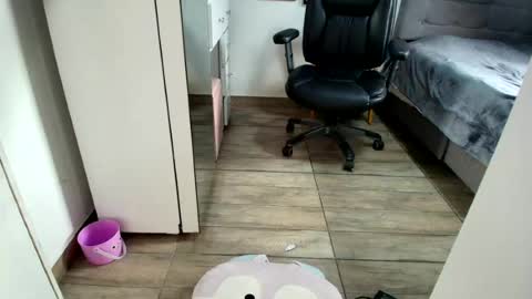 Mia Sepulveda online show from 07-10-26, 04:20