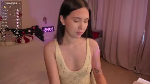 Mia online show from 01-10-26, 08:16