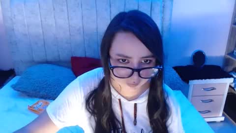 Snapshot of mia_smithl chatting on 12-30-24, 08:54 mia_smithl online show from 12-30-24, 08:54