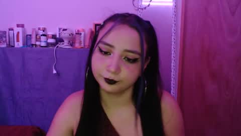 Snapshot of mia_smithl chatting on 02-26-25, 06:26 mia_smithl online show from 02-26-25, 06:26
