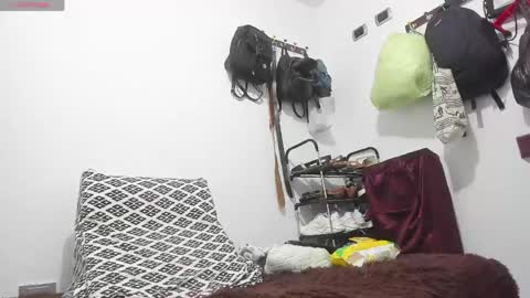 Snapshot of mia_soman chatting on 05-19-26, 11:05 mia soman online show from 05-19-26, 11:05