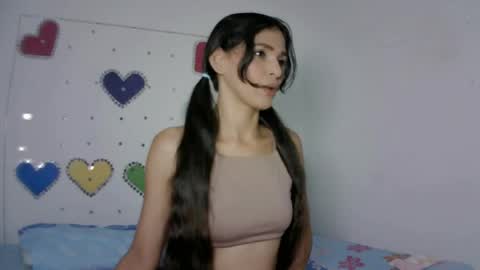 Snapshot of mia_suarez4 chatting on 04-26-26, 09:23 MIA suarez4 online show from 04-26-26, 09:23