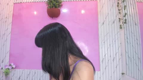 Mia online show from 03-09-26, 12:09