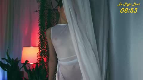 Mia online show from 03-21-26, 11:26