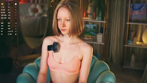 Snapshot of mia_vebes chatting on 06-01-26, 03:36 Mia online show from 06-01-26, 03:36
