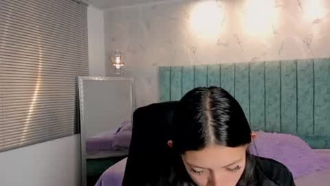 Snapshot of mia_velmont chatting on 07-02-26, 03:23 Miaaa online show from 07-02-26, 03:23