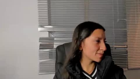 Snapshot of mia_velmont chatting on 07-03-26, 02:40 Miaaa online show from 07-03-26, 02:40