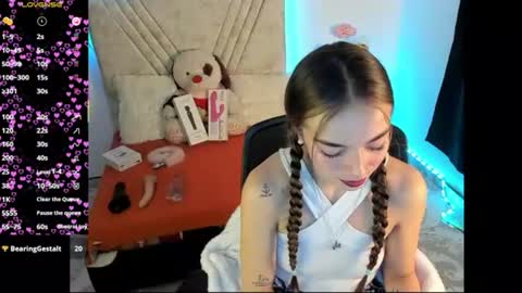 Mia Victoria online show from 07-24-26, 02:31