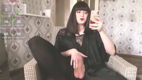 Snapshot of mia_wallase chatting on 10-11-25, 04:27 mia_wallase online show from 10-11-25, 04:27