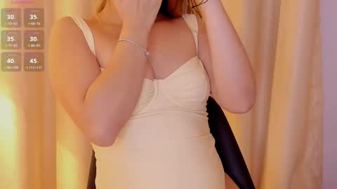 Mia White  online show from 02-23-26, 01:19