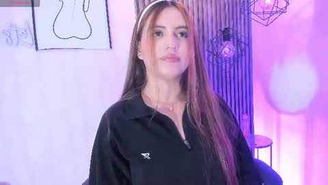 baby miaa online show from 06-17-26, 08:54