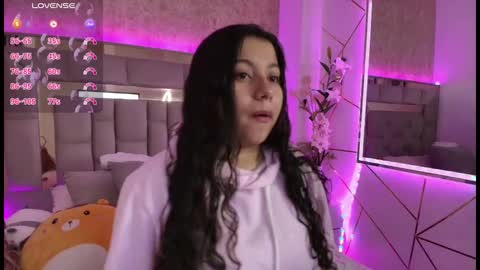 Snapshot of miaa_smiith1 chatting on 01-19-25, 03:18 miaa_smiith1 online show from 01-19-25, 03:18