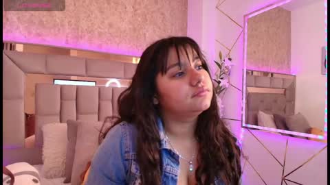 Snapshot of miaa_smiith1 chatting on 01-20-25, 11:35 miaa_smiith1 online show from 01-20-25, 11:35