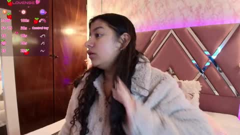 Snapshot of miaa_smiith1 chatting on 01-27-25, 12:05 miaa_smiith1 online show from 01-27-25, 12:05