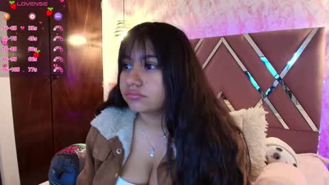 Snapshot of miaa_smiith1 chatting on 02-08-25, 12:28 miaa_smiith1 online show from 02-08-25, 12:28