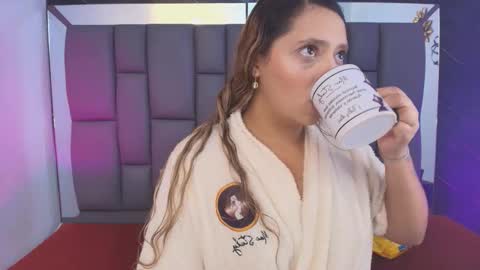 Mia online show from 02-03-26, 12:10