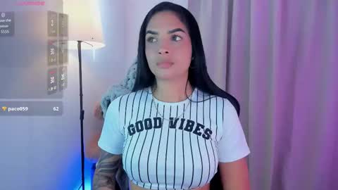 Snapshot of miaagomez chatting on 10-27-25, 08:46 Mia online show from 10-27-25, 08:46