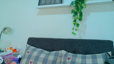 miaanderson__ online show from 04-06-26, 01:12