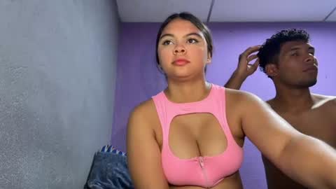 miaandjuan_ online show from 07-19-26, 12:14