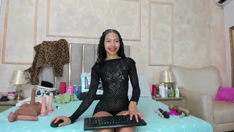 Miaasummer online show from 07-02-26, 11:38