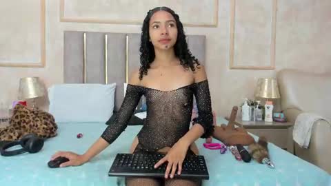 Miaasummer online show from 07-23-26, 03:43