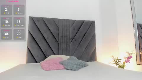 Snapshot of miaatorres_ chatting on 07-18-26, 12:09 miaatorres_ online show from 07-18-26, 12:09