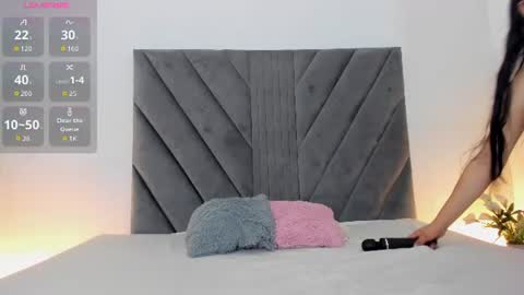 Snapshot of miaatorres_ chatting on 08-03-26, 11:48 miaatorres_ online show from 08-03-26, 11:48