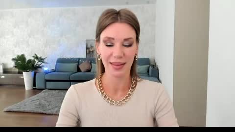 Snapshot of miababy14 chatting on 06-04-26, 05:02 Mia online show from 06-04-26, 05:02
