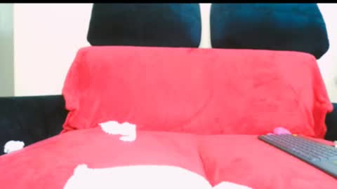 Snapshot of miabeautyxxx chatting on 02-24-25, 05:09 miabeautyxxx online show from 02-24-25, 05:09