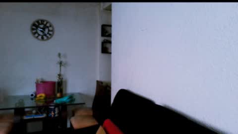 Snapshot of miabeautyxxx chatting on 02-25-25, 02:33 miabeautyxxx online show from 02-25-25, 02:33